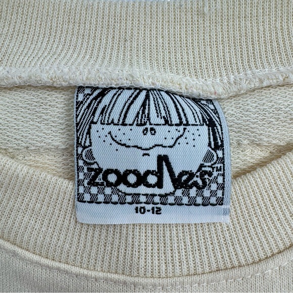 Vintage Zoodles 1996 Cream Bow Button Red Hair Girly Graphic Sweater Size 10-12 - Picture 7 of 11